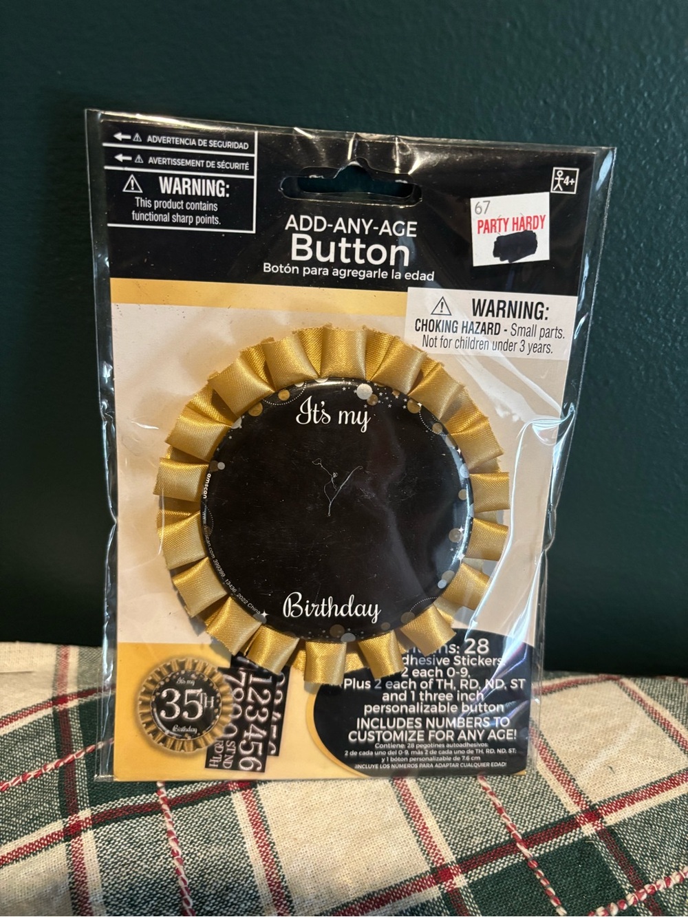 NWT Gold "It's My Birthday" Add-Any-Age Button